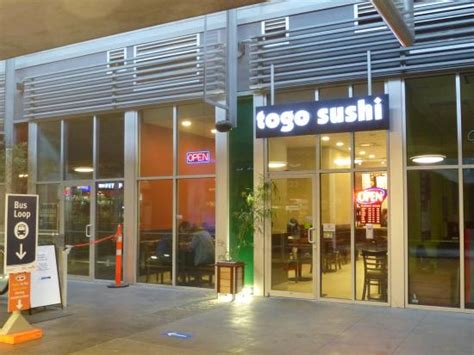 Togo Sushi reviews, 800 Carnarvon St #223, New Westminster, BC