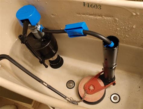 Toilet water valve. This is an effective water saver toilet fill valve. It has a built-in tank cleaning system and smart leakage detection alarm, as well as water saving technology. This is an adjustable, affordable, and quality product that is very easy to install and maintain. You can conveniently replace your faulty toilet fill valve with this inexpensive ... 