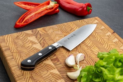 Tojiro DP Santoku 165mm – Larch Wood Canada