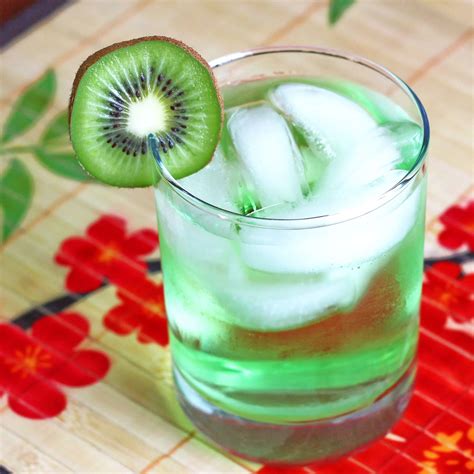 Tokyo iced tea. Mar 1, 2022 ... A typical Long Island Iced Tea is made with vodka, tequila, light rum, Triple Sec (an orange-flavoured liqueur), gin, and a splash of cola ( ... 