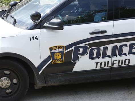 Toledo blade daily log coroner. Coroner's Rulings: 5/22. Summary by The Blade. The Lucas County Coroner has ruled in the following deaths: Emory Allen, 37, of Toledo, May 20, 2022 at 500 block of East Central. Accidental, combined ... 