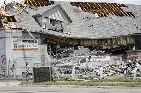 Toledo ohio tornado. Multiple tornadoes tore through northwest Ohio on June 15. Point Place was a community that saw some of the most severe damages. Toledo's Point Place neighborhood was a community that saw some of ... 