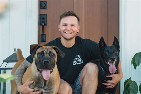 Tom davis dog training. .  ...