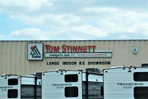 Tom Stinnett's Campers Inn RV is located 