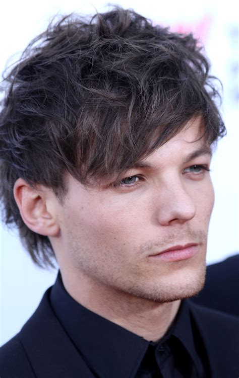 Tomlinson. Louis Tomlinson was one of three live performers at last week’s Rolling Stone UK Awards in collaboration with Rémy Martin – see footage and pictures of him performing ‘Out Of My System’ below.. The former One Direction star played the London Roundhouse ceremony alongside Kenya Grace (who performed chart-topping hit … 