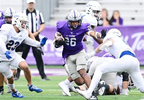 Tommies use second-half surge to rally for 35-28 win over Morehead State in conference opener