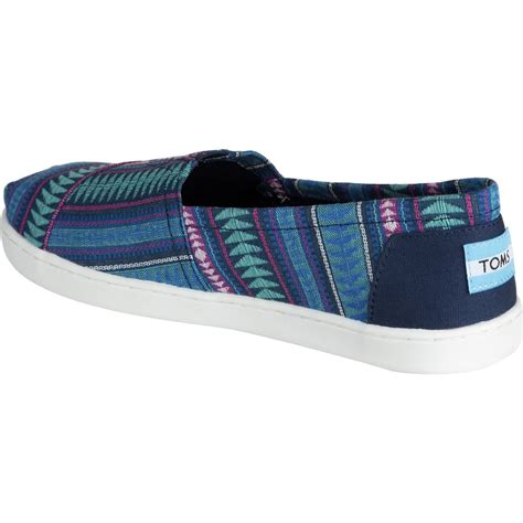 1-48 of over 1,000 results for "toms shoes" Results. Price and other details may vary based on product size and color. ... Womens Paxton Slip On Sneakers Shoes Casual - Grey. 4.3 out of 5 stars 1,124. $53.97 $ 53. 97. List: $89.95 $89.95. FREE delivery Sat, Mar 9 . Or fastest delivery Wed, Mar 6 . Climate Pledge Friendly.