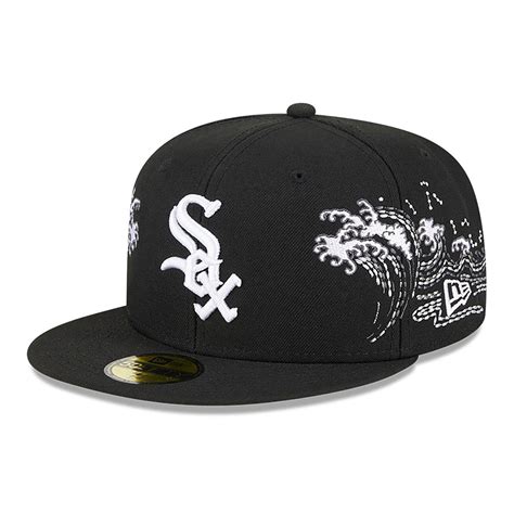 Tonal wave 59fifty fitted. Tonal Wave 59FIFTY Fitted 6-Panel Structured Silhouette High Profile Crown Flat Visor Official Team Colours with Grey Undervisor Raised San Diego Padres Logo Embroidery Detailing on Front Wave Embroidery Detailing on Side Panels MLB Batterman Logo on Rear New Era Flag Logo on Left Side 