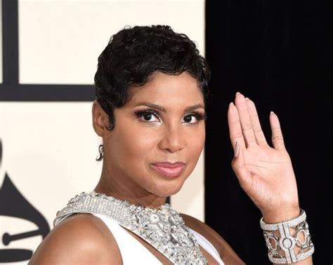 Toni Braxton’s Net Worth. Toni Braxton is among the wealthiest celebrity singers, with a net worth of $10 million. The singer and songwriter has been in the music industry for many years, making her create a substantial net worth. With the title of the best-selling female R&B artist in history, she has sold over 67 million records globally..