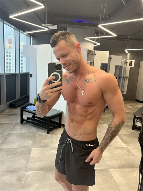 🔥 Toni_Billl Leaks +18