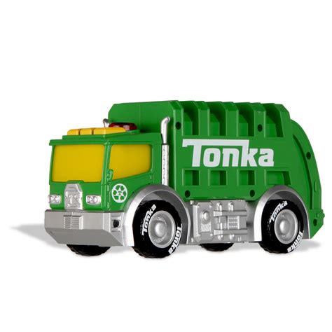 This Tonka Mighty Fleet Sanitation Truck has all the cool features of the real thing, including realistic lights and sounds and a trash compartment in theback that opens so you can dispose of trash easily! It also includes two trash bins that you can load up and dump out! Includes 3 "AA" Batteries. 