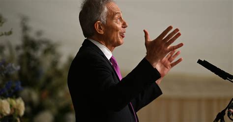 Tony Blair back in fashion as UK Labour gets election-ready