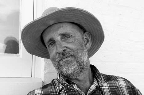 Tony Earley - Wikipedia