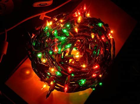 Too many Christmas lights may paralyze your WiFi, but here’s …