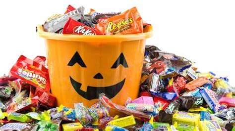 Too much Halloween candy? Here are some places to donate it - Daily Herald