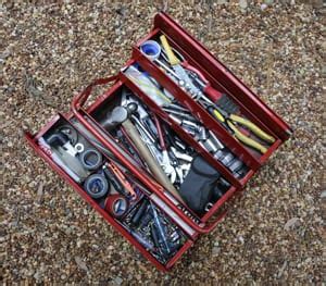 Toolbox Essentials for 4WDs - Outback Travel Australia