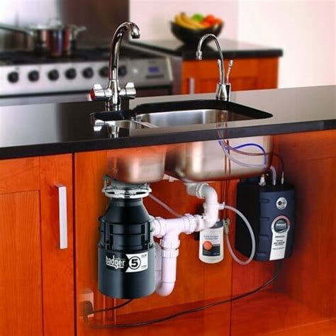 Top 10 Best kitchen sink disposal Reviews - EPN 🔥