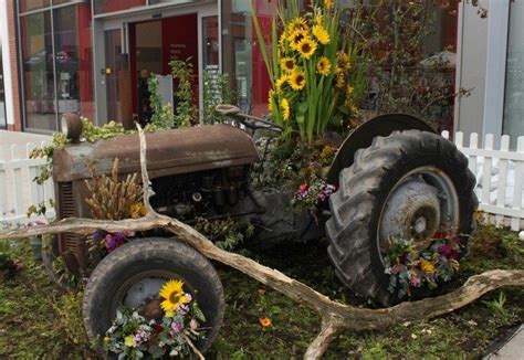 Top 10 Ways To Recycle and Reuse Tractors