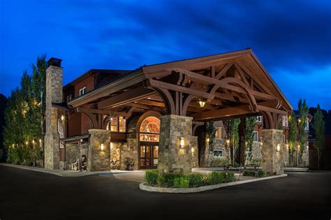 Top 10 luxury hotels in Jackson, Wyoming - Reservations.com