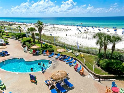 Top 25 Hotels Near Pensacola Country Club in Pensacola, FL