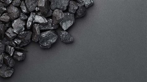 Top 4 Canadian Graphite Stocks of 2024 - INN