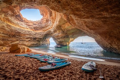 Top 7 Tailored Tours in Portugal: Capturing the Essence of Sun, Sea, and Fado