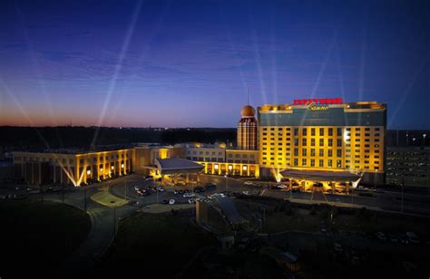 Top Hotels Closest to Hollywood Casino in Maryland Heights