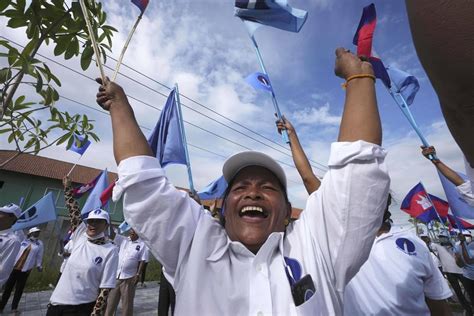 Top challenger in Cambodian polls awaiting official approval