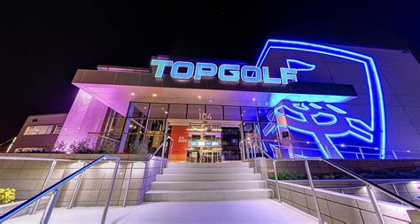 Top golf boston. Topgolf Canton is the first location in Massachusetts and the second in New England for the popular golfing complex that offers 90 hitting … 