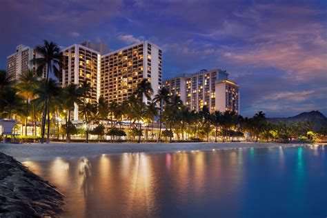 Top hotels in honolulu. Great for short- and long-term stays. Kitchenette, A/C. Building has pool, BBQ, laundry, jacuzzi, shops. Fitness and parking available for additional fee. Perfect for travelers who want to experience entire Waikiki, in beautiful studio, … 