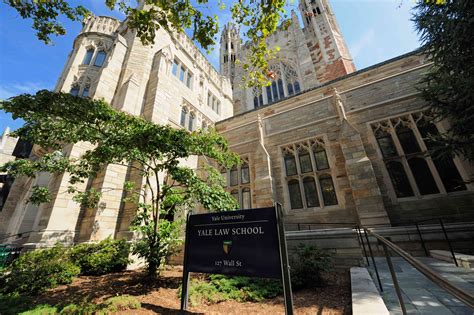 Top law schools. The school’s leading programs in constitutional and international law, along with a high proportion of graduates who work at top law firms, make it a top choice for many aspiring lawyers. Georgetown Law receives more full-time applications than any other law school in the country, with an impressive 10,000 applicants in 2020. 
