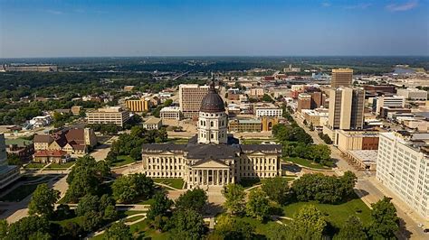 Oct 17, 2023 · The population of Shawnee County, where Topeka is located, increased by 2,265 residents from 2021 to 2022, the largest and fastest population growth Topeka has had in a decade. . 