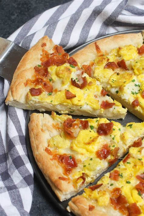 Tops breakfast pizza. Sep 6, 2023 ... Breakfast meets dinner with this Egg Pizza with Creamed Spinach which tops pizza dough with creamed spinach and a perfectly cooked egg. 