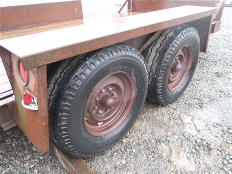 Tork trailers. Stud Size Lug Nut Type Torque Specifications Wheel Size & Type Wheel Material 1/2" Coned 120 ft-lb steel 9/16" Coned 140 ft-lb steel 5/8" Coned w/Wheel Clamp Ring 190-210 ft-lb 17.5 single or 