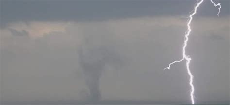 Tornado touches down in Colorado, caught during live newscast