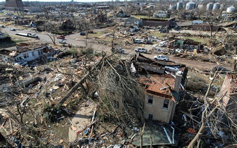 Tornados arrasan el sur y el medio oeste de EE.UU. y dejan varios muertos y heridos