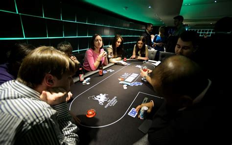 Torneos de póquer empire casino londres.