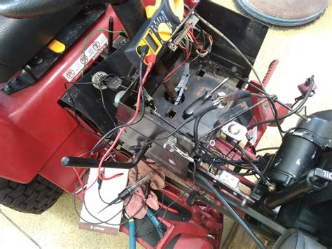 Toro wheel horse 212h ritt auf dem mäher service reparaturanleitung. - Xud9 lucas injection pump repair manual.