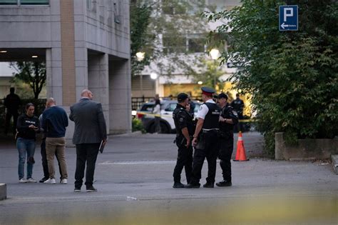 Toronto Police Officer Escapes Attempted Murder; 12-Year-Old Driver Arrested (2026)