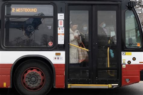 Toronto area transit systems need to improve services, reliability: report cards
