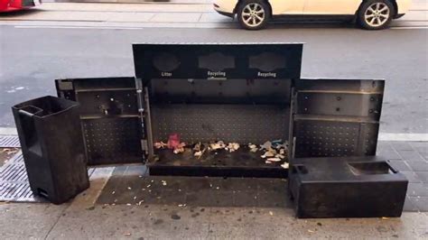Toronto councillors, mayor frustrated over continued broken garbage bin problem