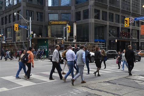 Toronto lagging in post-pandemic foot traffic recovery, data shows