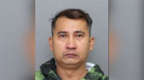 Toronto police say sex assault suspect ‘enticed’ victims with alcohol