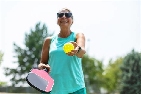 Toronto woman using her love of pickleball to help others