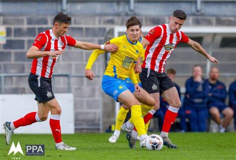 Torquay United 4-4 Altrincham - BBC Sport