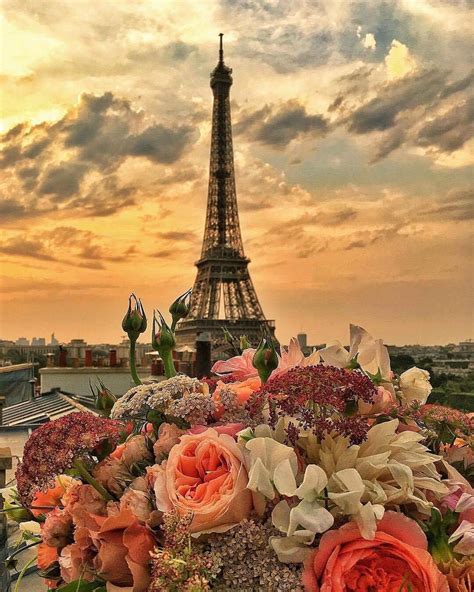 Torres Flores Instagram Paris