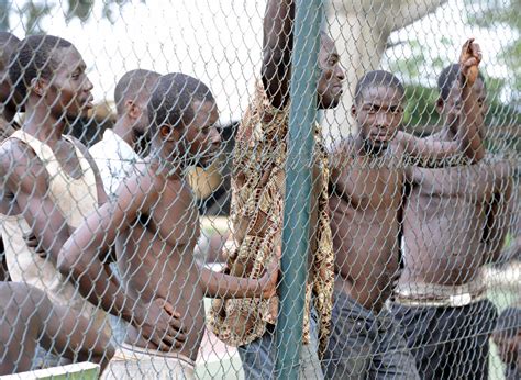 Torture des détenus en afrique du sud. - Icom ic 756 service repair manual.
