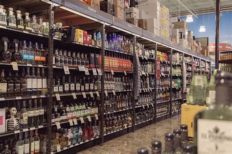 Total wine overland park. Feb 16, 2023 · Locally owned Lukas Wine & Spirits Superstore has locations at 12100 Blue Valley Parkway, Overland Park, and 8550 N. Flintlock Road — both near the proposed Total Wine & More stores. Related ... 