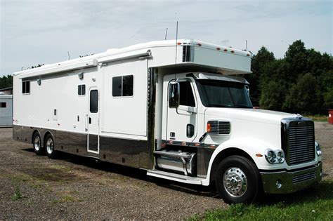 Toterhome rv. 2001 renegade on a kenworth chassis, CAT 3126 diesel motor 85200 miles. . 6 speed automatic transmission, Onan 7500 generator 1,739 hours on generator. one 4 foot slide. in motion satellite system. great working condition cruise down the highway at 80 towing a trailer. more pictures available call E.J. at 603-477-6490 or Kyle at 603-477-2818 ... 