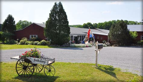 Touring The Shoppes at Johnny Appleseed - Unique RV …